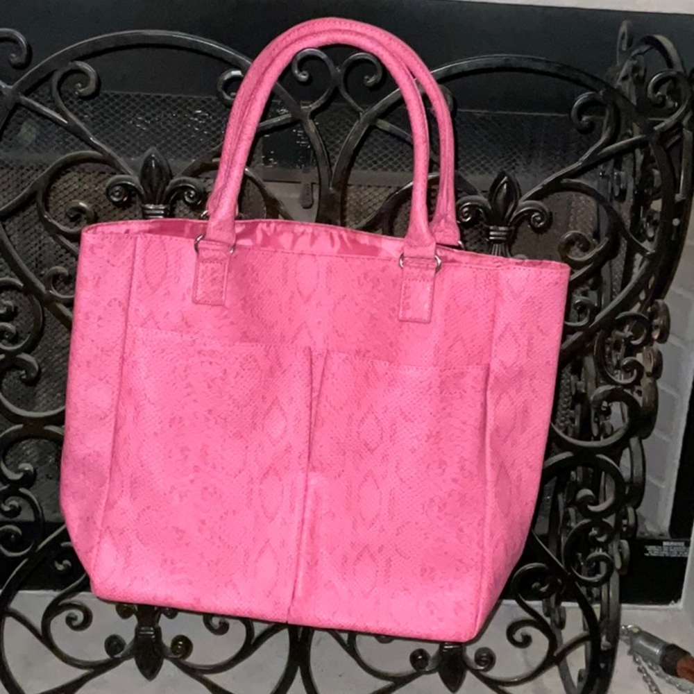 Neiman Marcus Pink large beauty tote NWOT